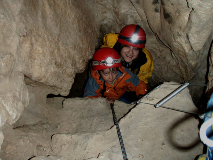 Descens_de_coves-Vilafranca del Penedes-Barcelona-Catalonia Adventures