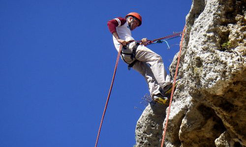 Escalada i rapel-vilafranca del penedes-barcelona-Catalonia Adventures