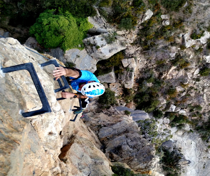bono-regal-curs-vies-ferrades-catalonia-adventures
