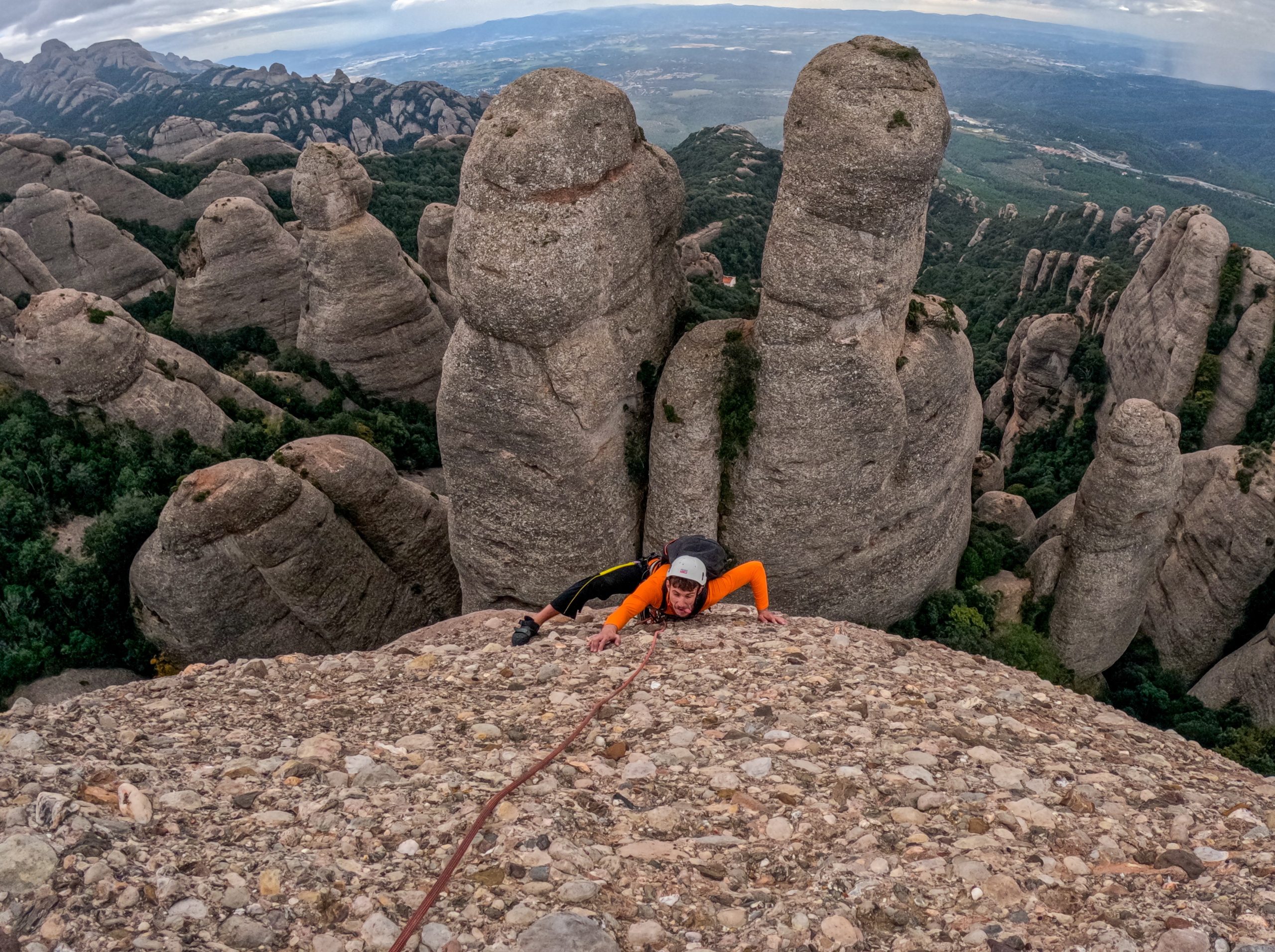 CAMPUS DE ESCALADA EN CATALUÑA CAMPUS DE ESCALADA EN CATALUÑA